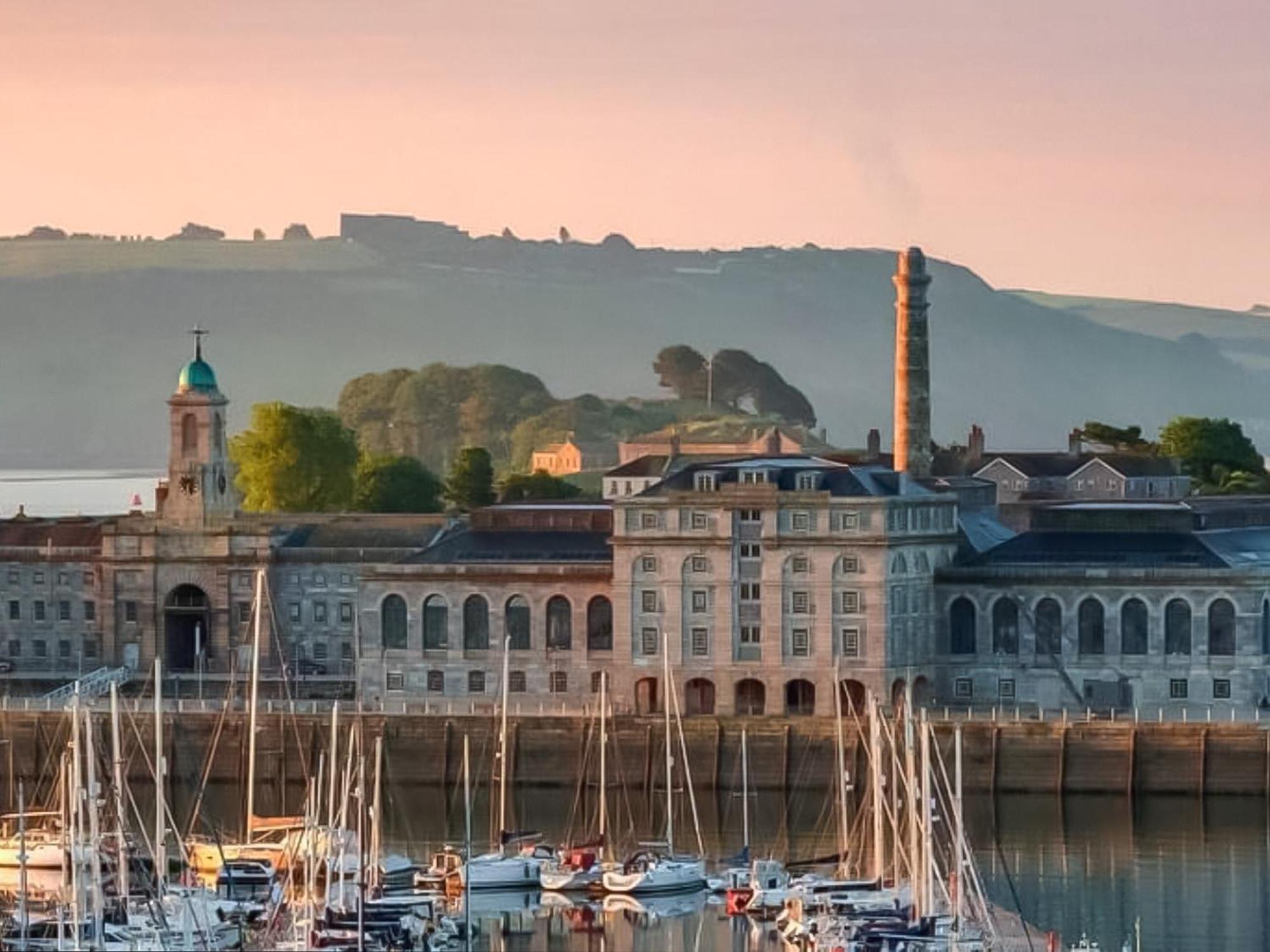 Apartamento The Sail Loft - Royal William Yard Millbrook Exterior foto